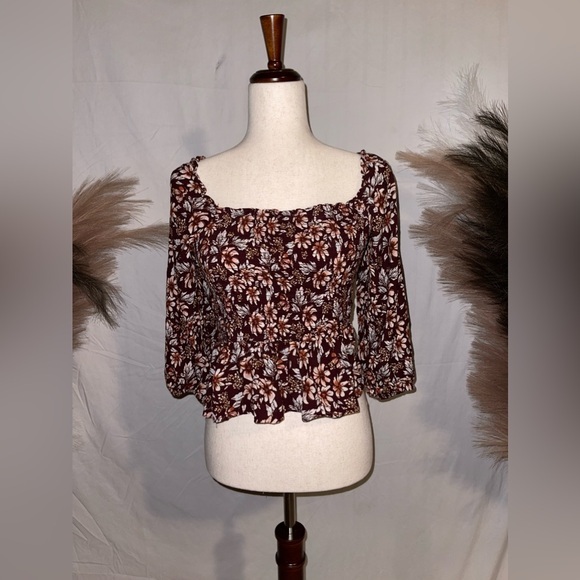 American Eagle Outfitters Tops - American Eagle Off the Shoulder Blouse